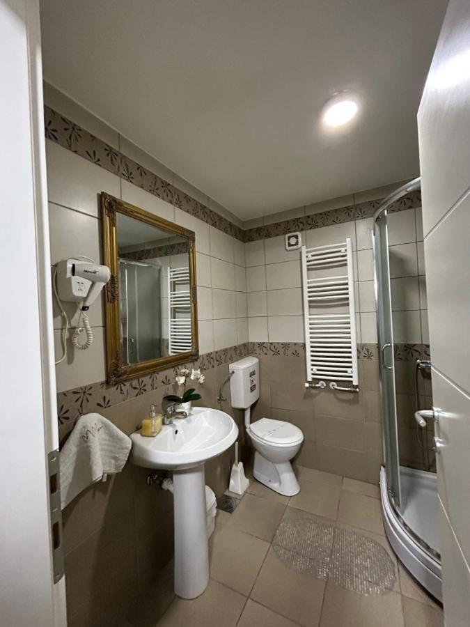 Mm Apartman Kruševac Buitenkant foto